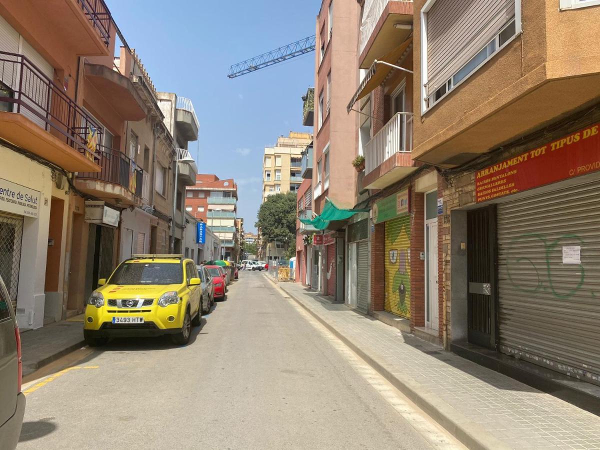 Badarosa 2 House10Min To Barceloncity&Nearto Beach 巴达洛纳 外观 照片