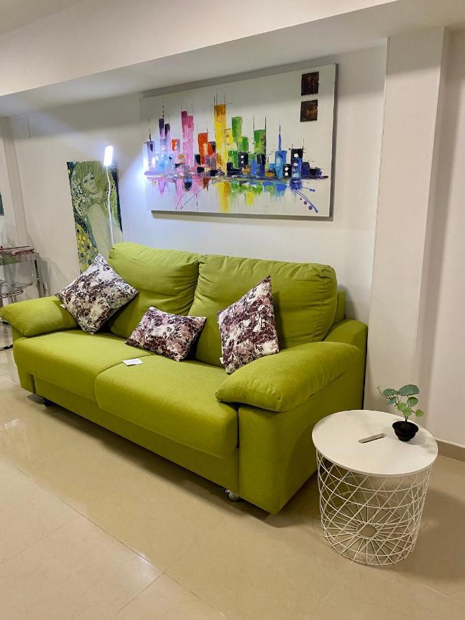 Badarosa 2 House10Min To Barceloncity&Nearto Beach 巴达洛纳 外观 照片