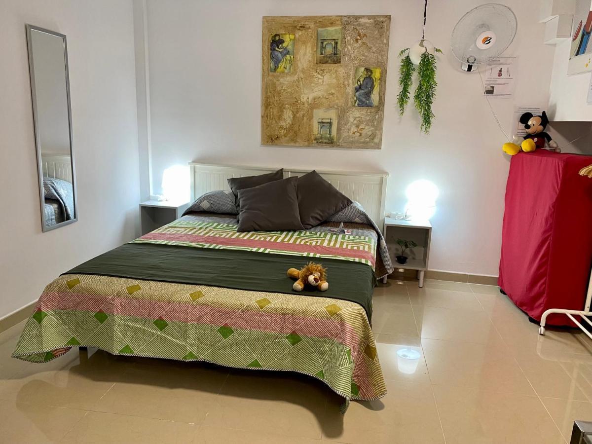 Badarosa 2 House10Min To Barceloncity&Nearto Beach 巴达洛纳 外观 照片
