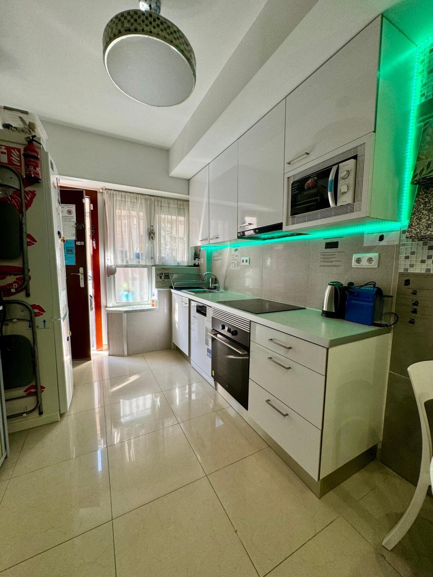 Badarosa 2 House10Min To Barceloncity&Nearto Beach 巴达洛纳 外观 照片